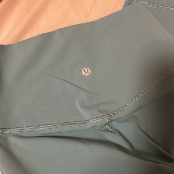 Lululemon blue aligns 25 inch - Picture 2 of 3